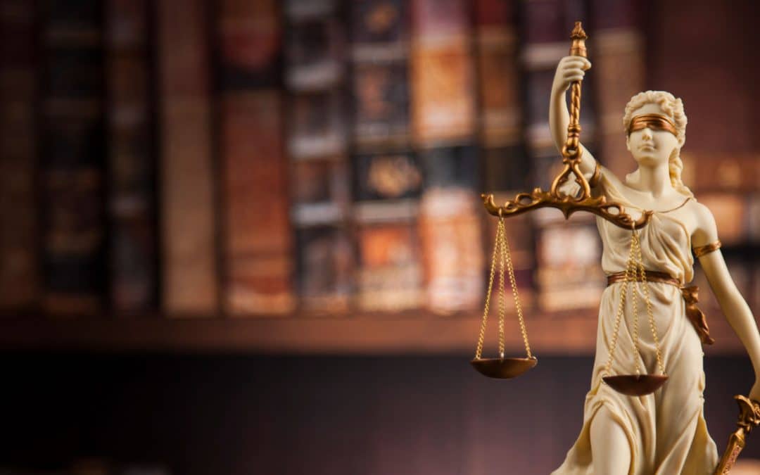 Alberta Court Upholds 4 Week Termination Clause